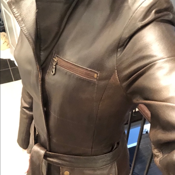 Danier brown de stressed leather jacket - Picture 3 of 8